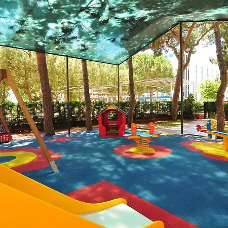 Homeholidaysrentals Aqua * Santa Susanna